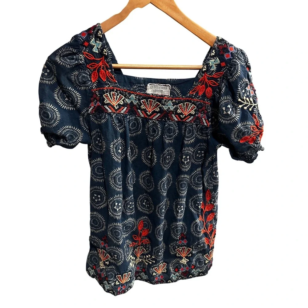 Johnny Was Workshop Maureen Navy Embroidered Square Neck Peasant Top XS‎ Boho